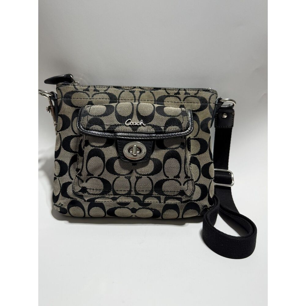 VTG Coach Purse Signature Stripe C Swingback Crossbody Bag Gray Black Zipper